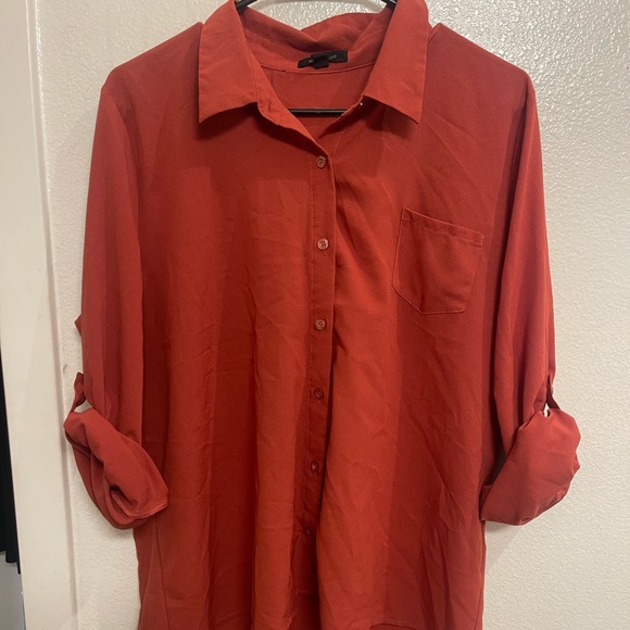 Button up blouse - Picture 3 of 3